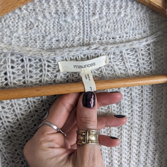 Maurices cream sweater 🤍 - Picture 6 of 7